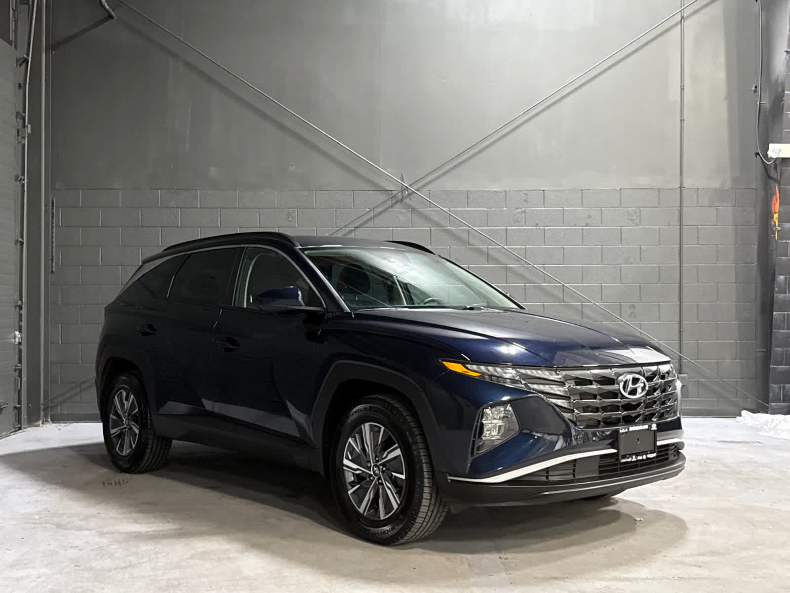 Used 2024 Hyundai Tucson Blue AWD/4WD image 1