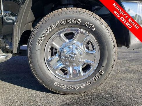 Used 2024 RAM 3500 Tradesman w/ Chrome Appearance Group image 25