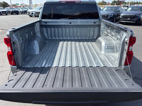 Used 2024 Chevrolet Silverado 1500 LT RWD image 11