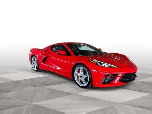 Used 2024 Chevrolet Corvette Stingray Coupe w/ 1LT RWD image 2