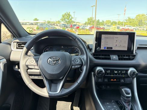 Used 2024 Toyota RAV4 SE w/ Weather & Moonroof Package AWD/4WD image 13