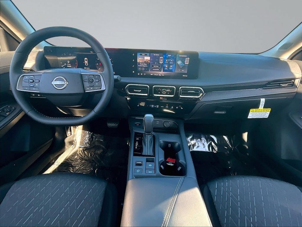 Used 2026 Nissan Sentra SV w/ SV Convenience Package FWD image 5