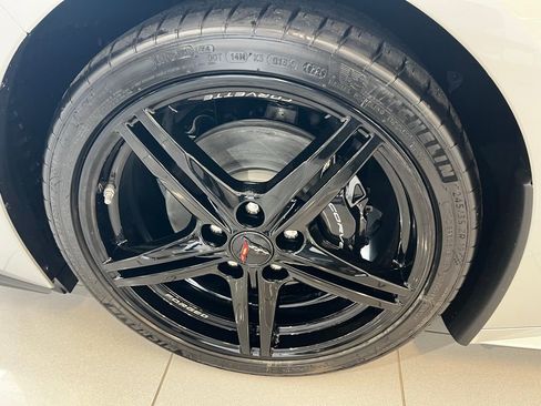 New 2026 Chevrolet Corvette Stingray Coupe w/ 1LT image 18