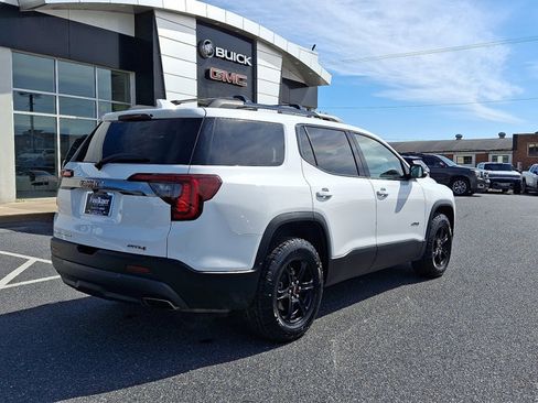 Used 2023 GMC Acadia AT4 w/ Technology Package AWD/4WD image 6