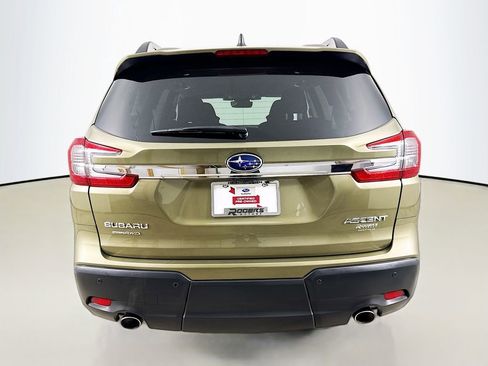 Used 2023 Subaru Ascent Premium w/ Convenience Package image 7