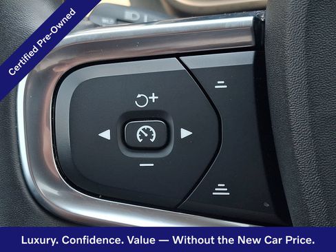 Certified 2023 Volvo XC40 B5 Plus w/ Climate Package AWD/4WD image 22