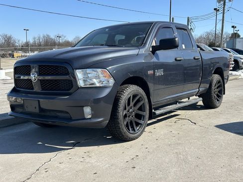 Used 2016 RAM 1500 Express image 2