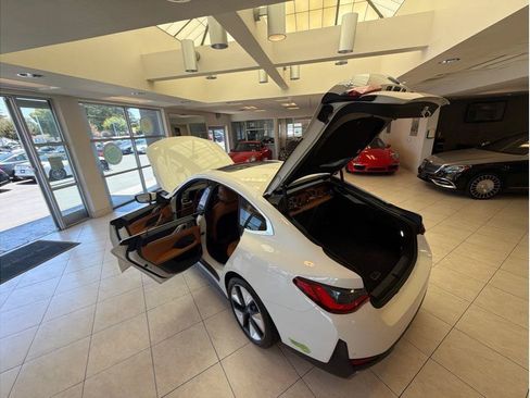 Used 2023 BMW i4 eDrive35 w/ Premium Package RWD image 30