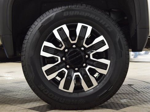 Used 2024 GMC Sierra 3500 Denali Ultimate image 30