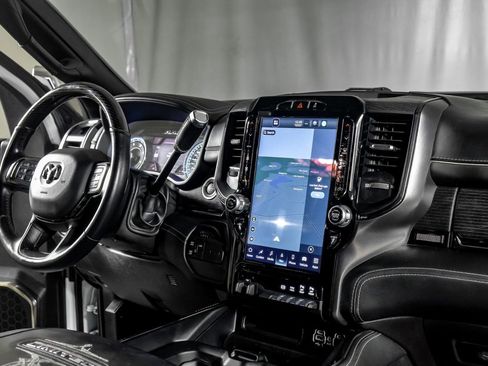 Used 2022 RAM 2500 Limited AWD/4WD image 22