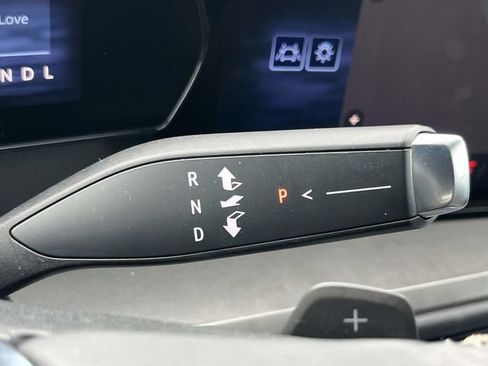 Certified 2024 Chevrolet Traverse LT FWD image 27