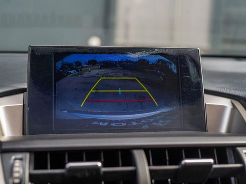 Used 2015 Lexus NX 300h AWD w/ Premium Package image 18