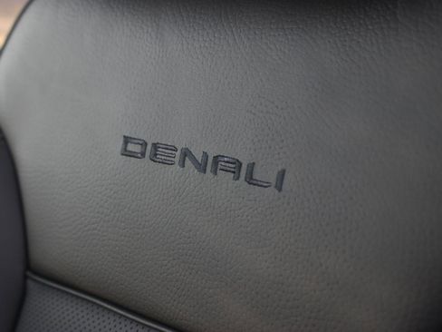 New 2026 GMC Sierra 3500 Denali w/ Denali Reserve Package AWD/4WD image 17