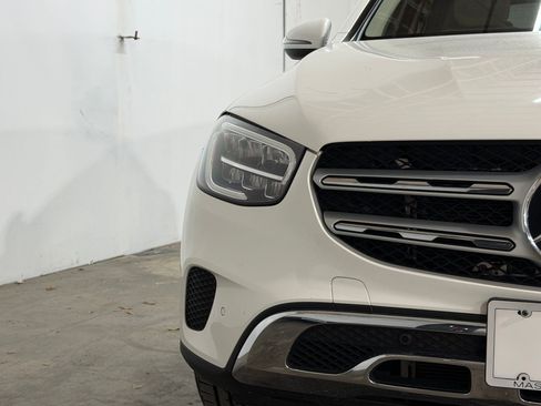 Used 2021 Mercedes-Benz GLC 300 4MATIC image 10