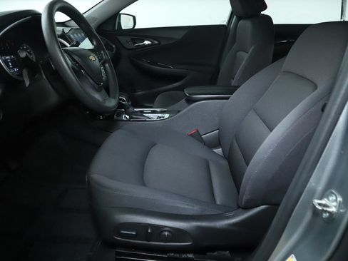 Used 2024 Chevrolet Malibu LT FWD image 18