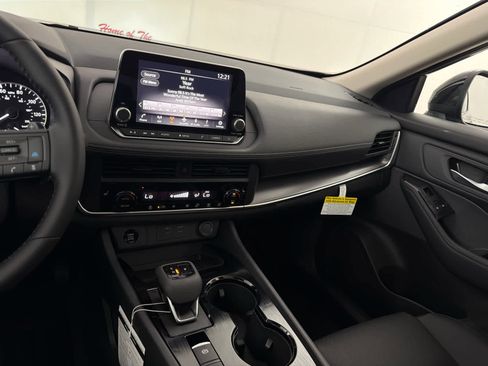 New 2026 Nissan Rogue SV image 19