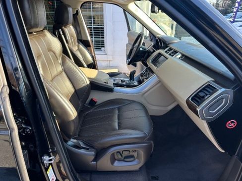 Used 2015 Land Rover Range Rover Sport HSE image 38