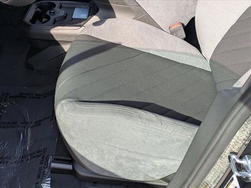 New 2026 BMW iX xDrive60 image 4