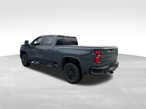 Used 2025 Chevrolet Silverado 2500 LT w/ Trail Boss Package AWD/4WD image 11