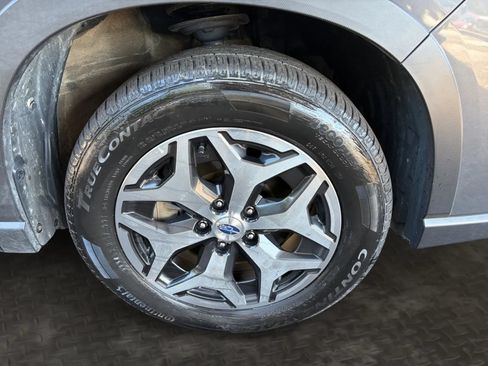 Used 2022 Subaru Forester Premium AWD/4WD image 38