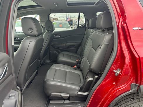 Used 2022 GMC Acadia SLT w/ Technology Package image 20