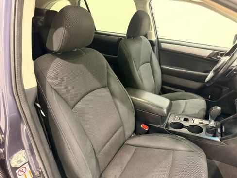 Used 2016 Subaru Outback 2.5i Premium image 32