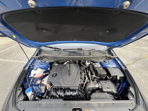 Used 2024 Kia Sportage EX image 10