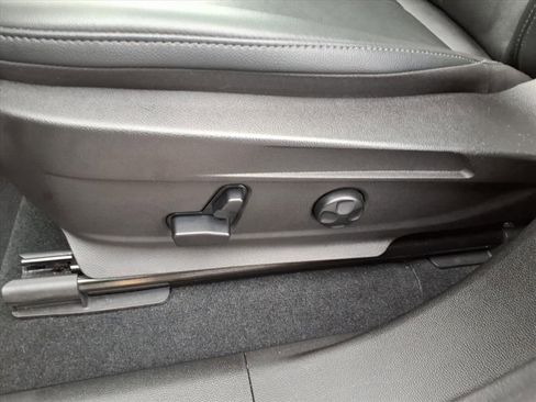 Used 2023 Alfa Romeo Stelvio Ti image 19