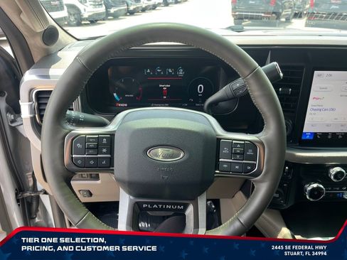 Used 2025 Ford F250 Platinum w/ Platinum Plus Package AWD/4WD image 18