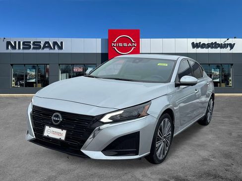 Used 2023 Nissan Altima 2.5 SL image 4