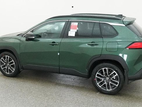 New 2026 Toyota Corolla Cross XLE image 6