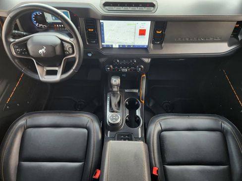 Used 2024 Ford Bronco Badlands AWD/4WD image 26