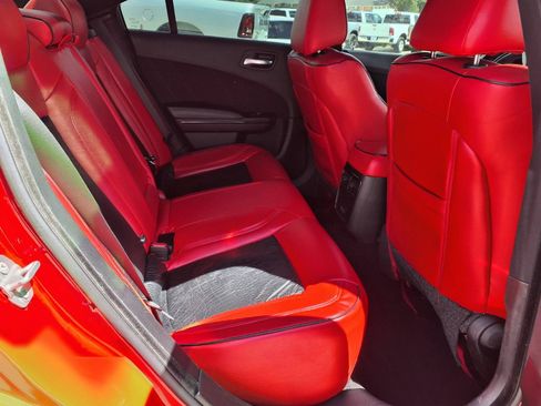 Used 2020 Dodge Charger SXT w/ Blacktop Package RWD image 18