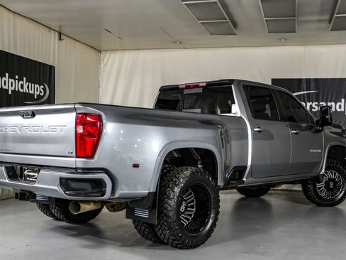 Used 2024 Chevrolet Silverado 3500 LT w/ All Star Edition AWD/4WD image 9