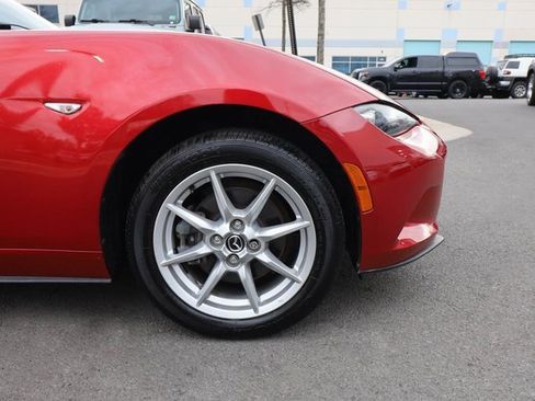 Used 2016 MAZDA MX-5 Miata Sport image 24