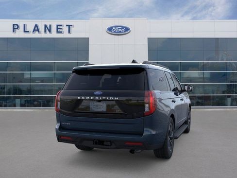 New 2026 Ford Expedition Active RWD image 8