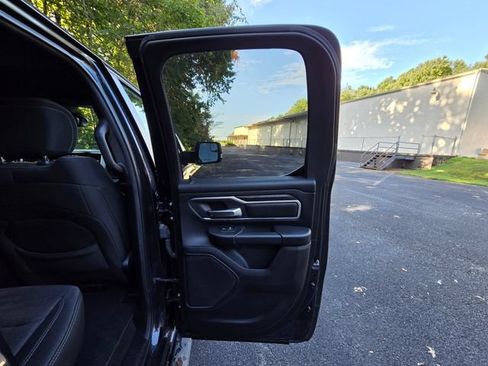 Used 2019 RAM 1500 Big Horn RWD image 31