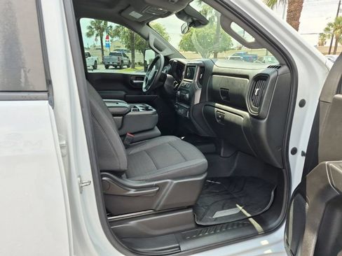 Used 2024 Chevrolet Silverado 2500 Custom w/ Custom Convenience Package RWD image 20