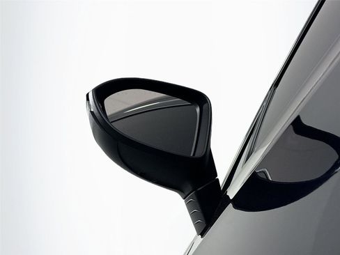 Used 2023 Volkswagen GTI SE w/ SE Leather Package image 5