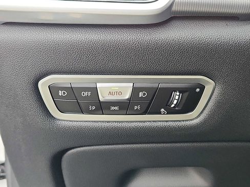 Used 2021 BMW X6 xDrive40i w/ Premium Package image 22