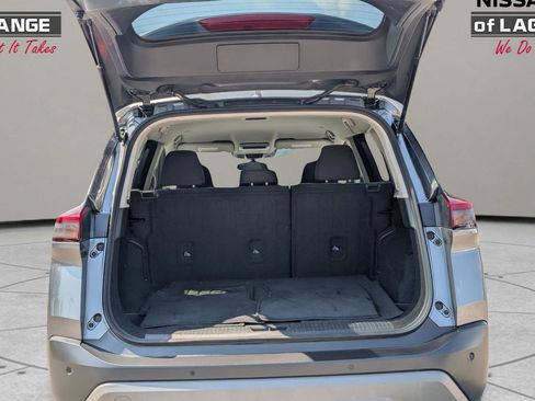 Certified 2022 Nissan Rogue SV image 10