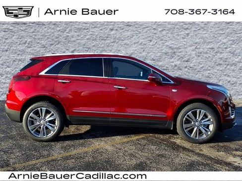 New 2026 Cadillac XT5 Premium Luxury image 4