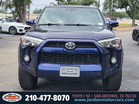 Used 2018 Toyota 4Runner SR5 Premium AWD/4WD image 8