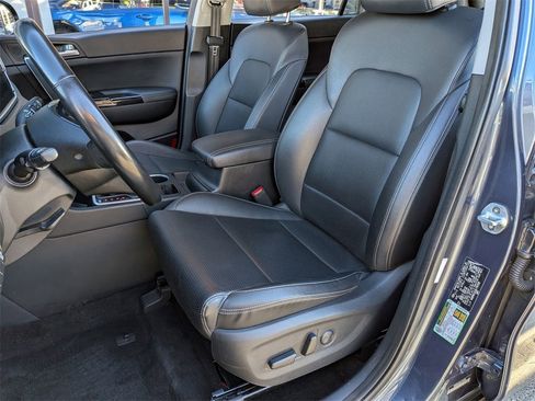 Certified 2020 Kia Sportage EX image 20