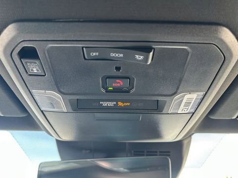 Used 2025 Toyota Tacoma Trailhunter w/ Tow Tech Package image 30