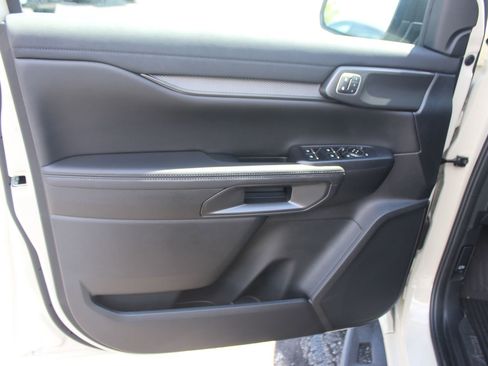 New 2025 Ford Ranger Raptor image 14