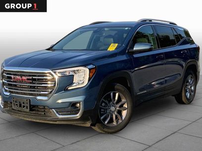 Used 2024 GMC Terrain SLT