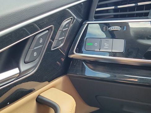 Certified 2023 Audi Q7 2.0T Premium Plus w/ Premium Plus Package AWD/4WD image 20