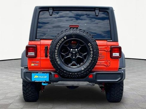 Used 2023 Jeep Wrangler Unlimited w/ Cold Weather Group AWD/4WD image 5