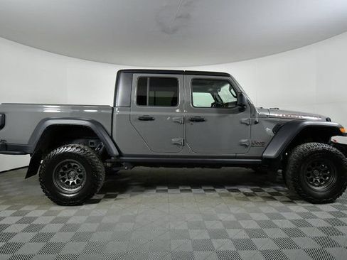 Used 2022 Jeep Gladiator Rubicon w/ Cold Weather Group AWD/4WD image 15